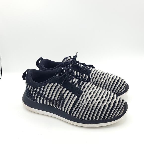 Nike Roshe Two Flyknit 844929-001 Black white Running women's size 8 - Picture 2 of 9